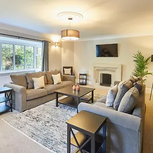 Host & - White Scalby (North Yorkshire)