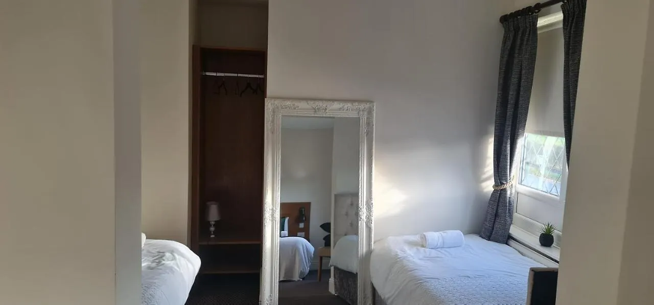 Bed & Breakfast The Ivanhoe Hotel Scarborough Scalby